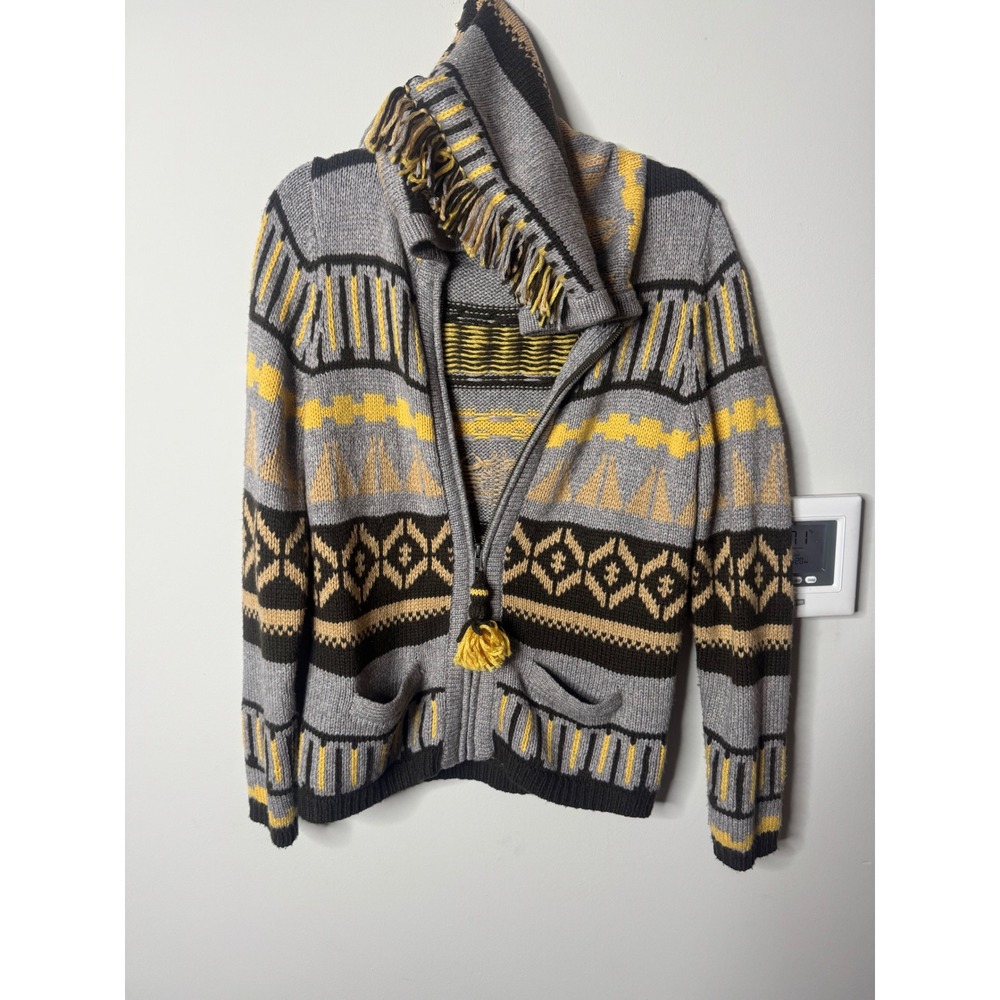 Hooded Knit Cardigan Sweater Aztec Geometric Pattern Gray Yellow Brown
